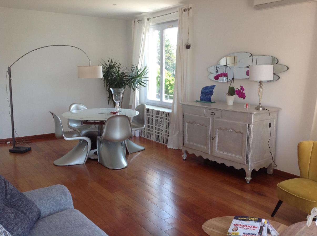 Sur La Corniche Apartment