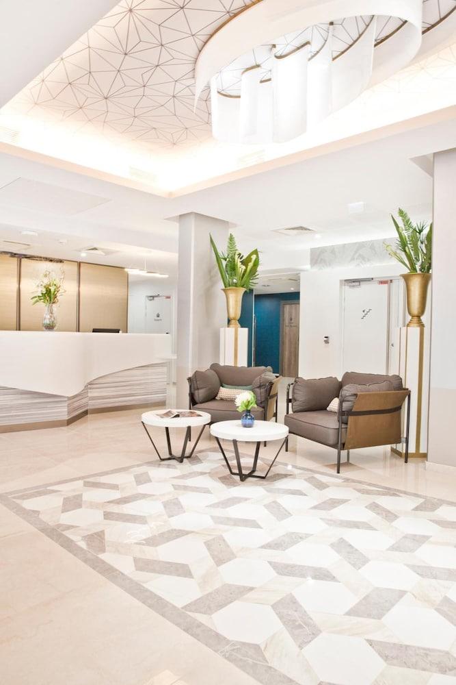 Residhome Aparthotel