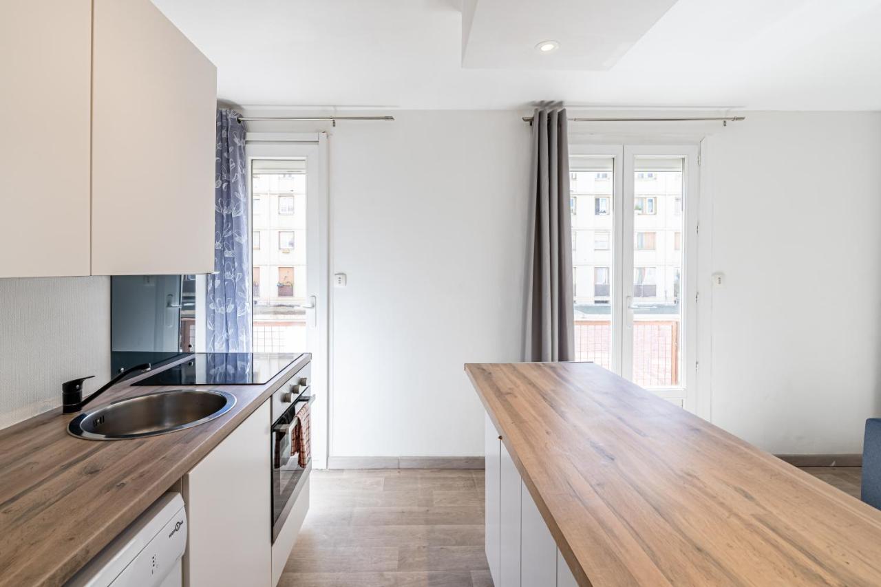Michelet: T2 Avec Parking à 10 Min Des Plages Appartement *