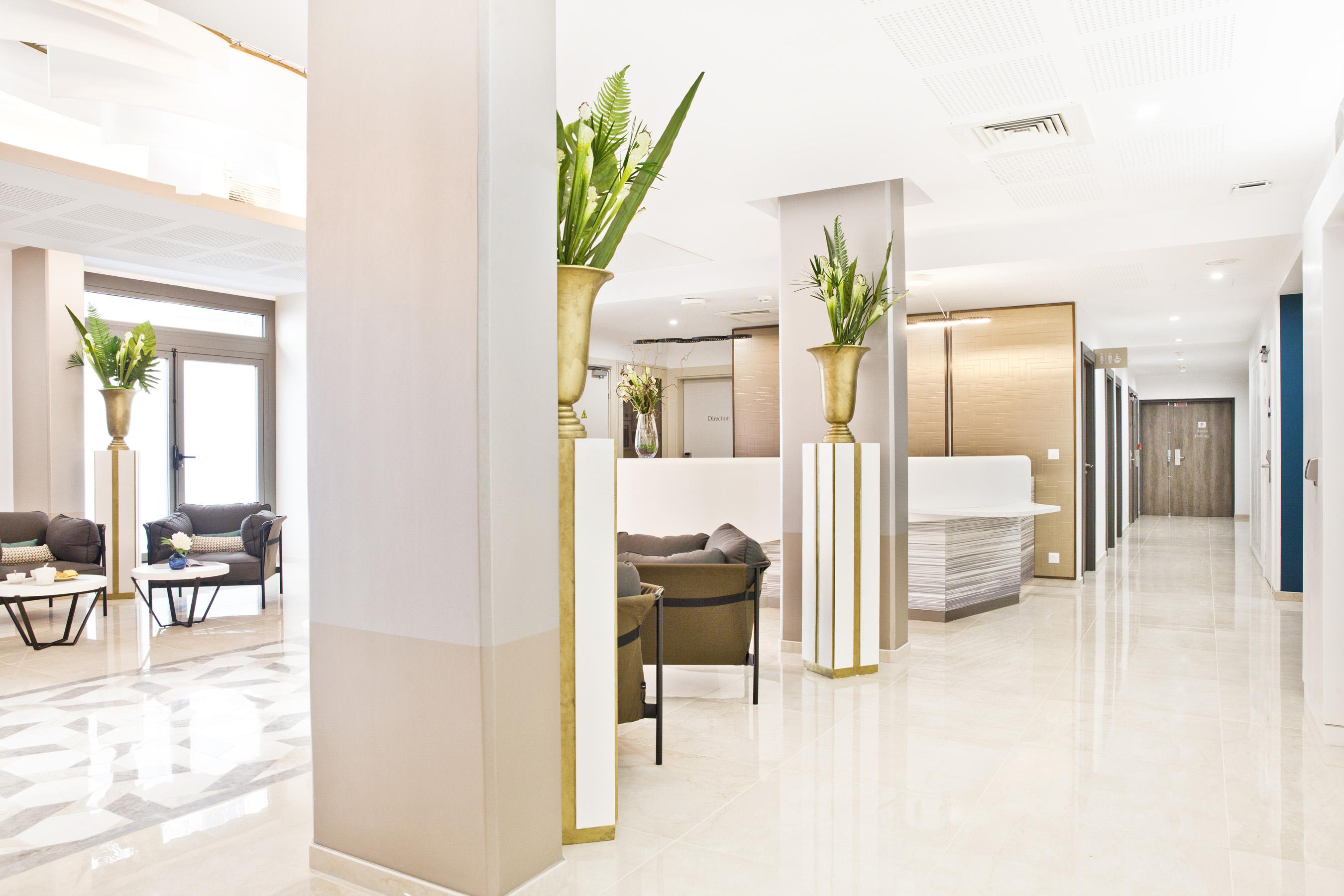 Aparthotel Residhome 4*