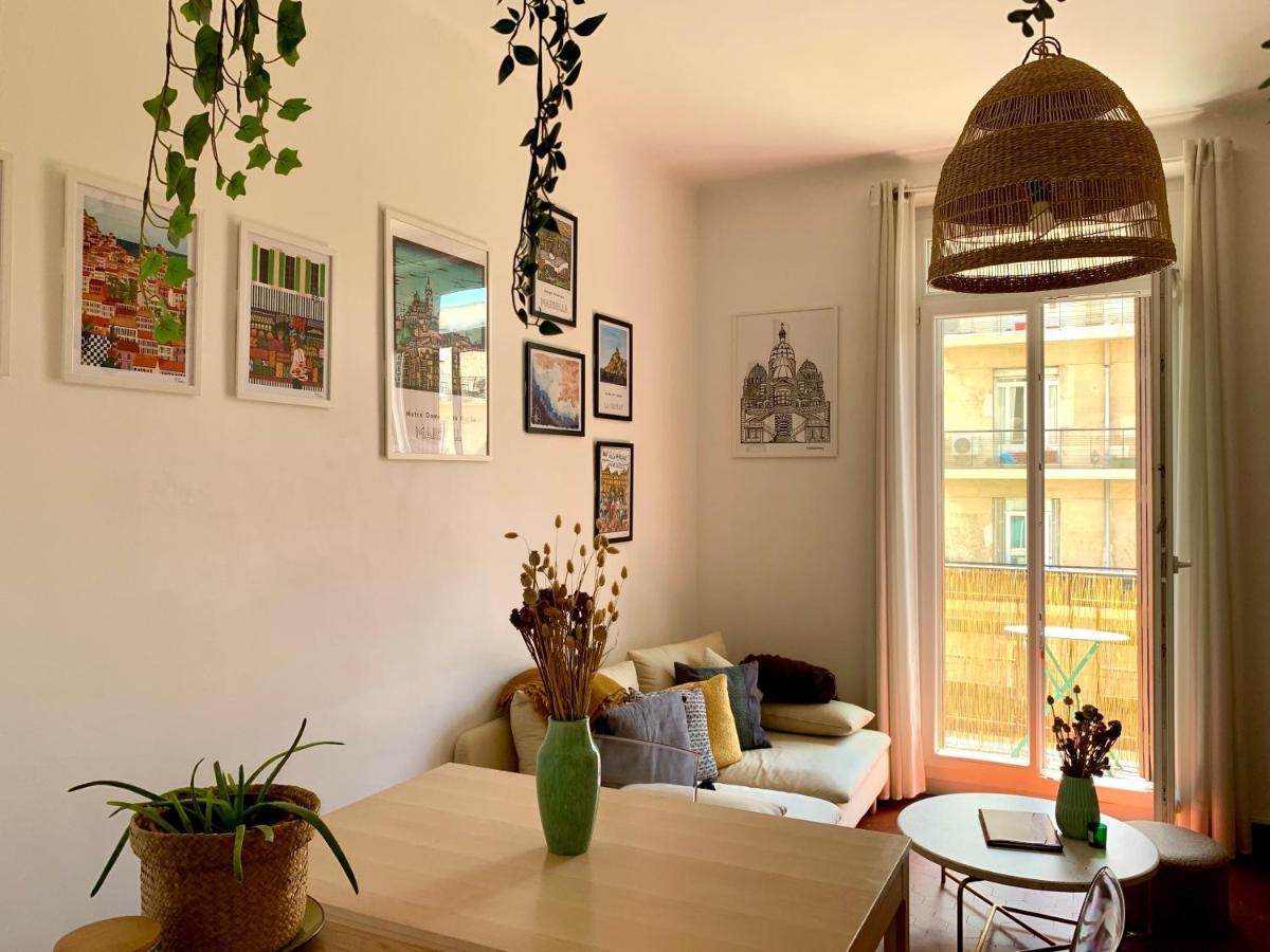 Et Lumineux T2 Aux 5 Avenues Longchamp Apartment