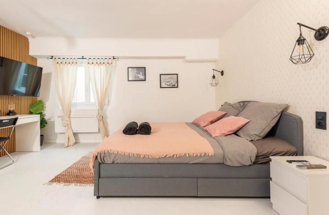 Apartment Aux Portes Du Panier