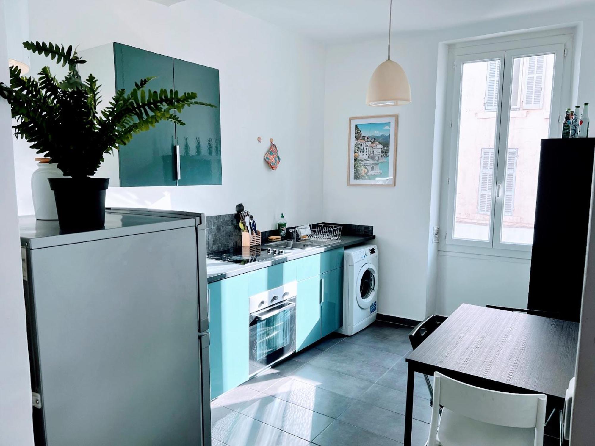 Apartment Soleil & Charme - Pres Du Vieux-port - Authentique! *