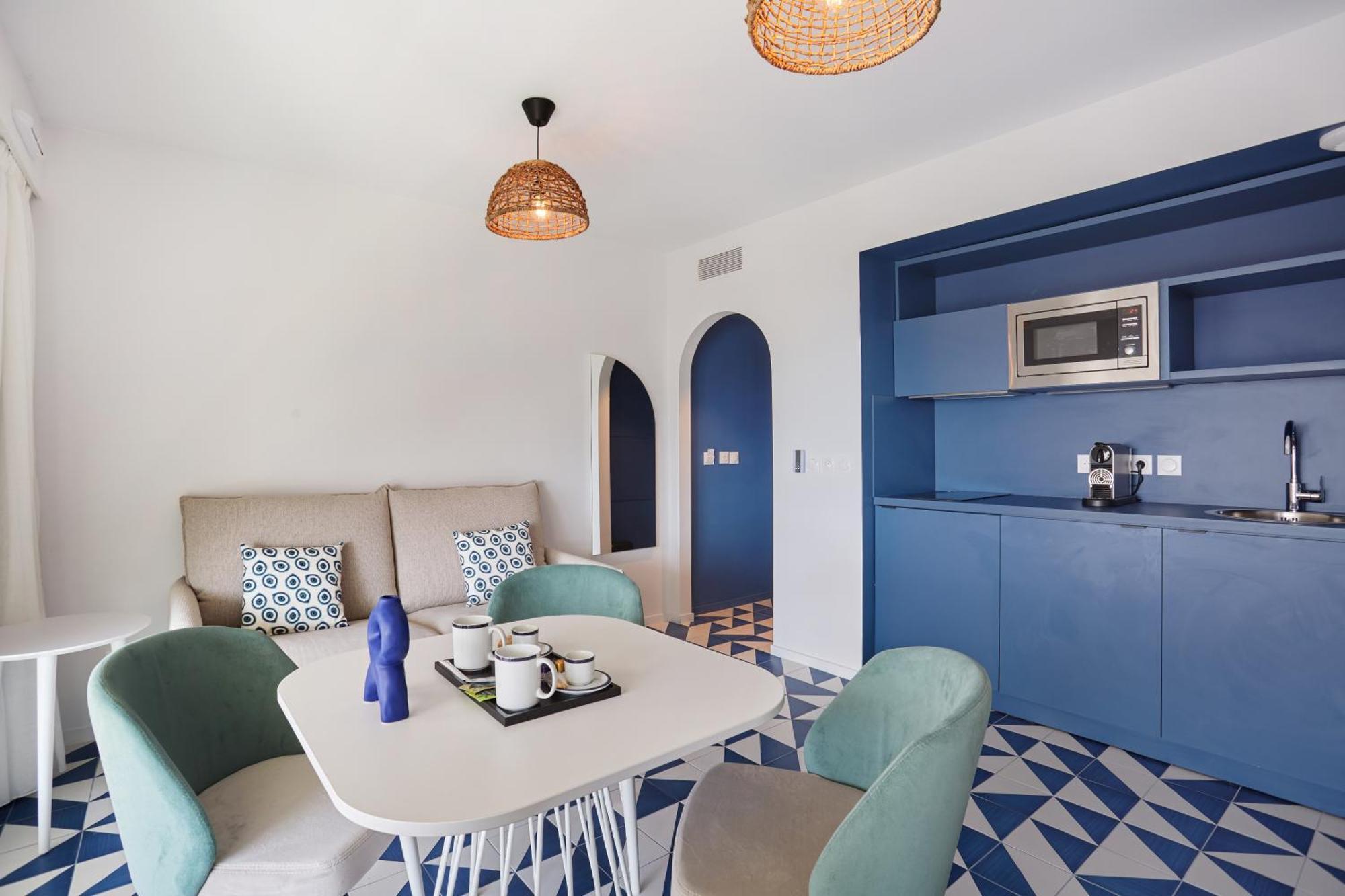 Odalys Centre Euromed Aparthotel Marseilles