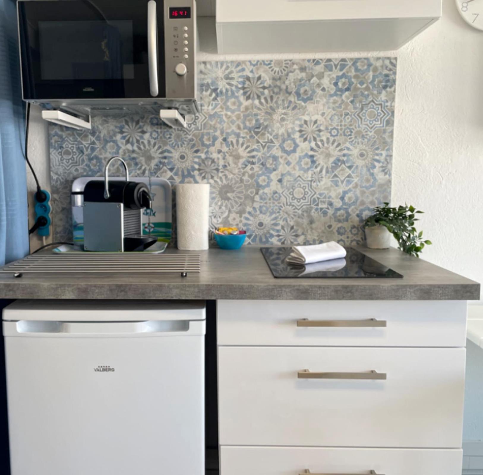 Le Vrai Cabanon De La Pointe Rouge Apartment *