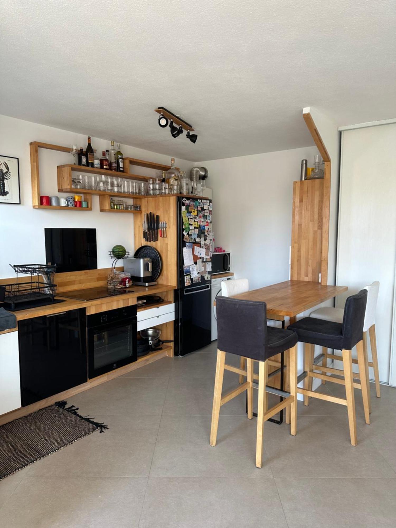 Apartment Stunning Rooftop, Near Cours Julien Marseilles