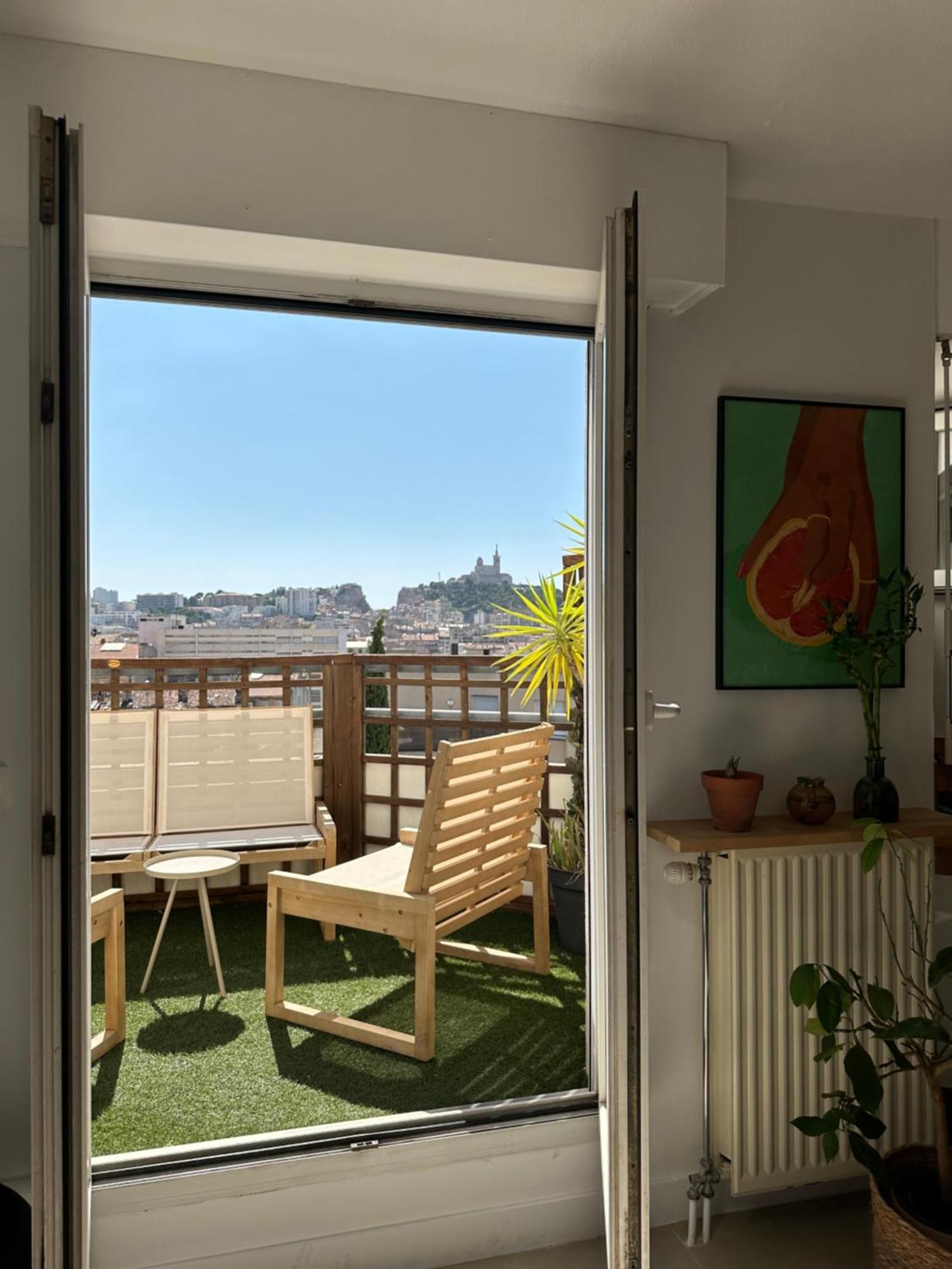 Stunning Rooftop, Near Cours Julien Apartment