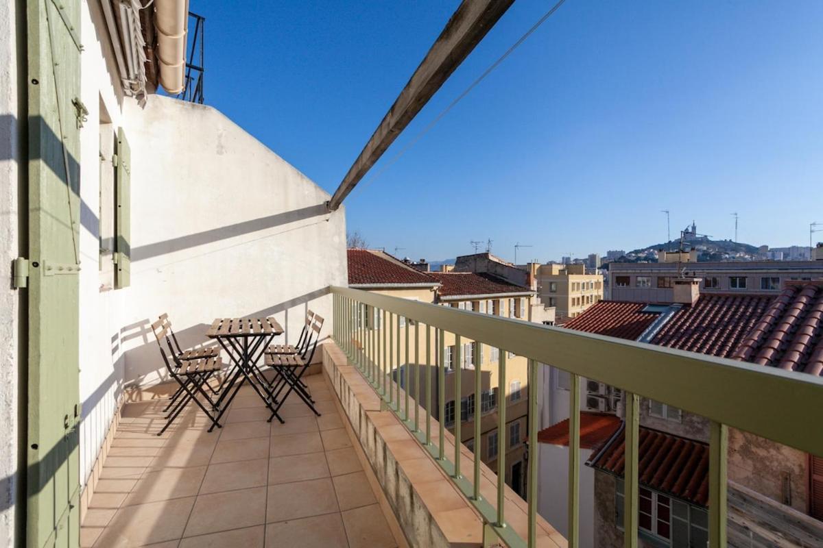 Saint Ponscocon Au Pied Du Panier Avec Balcon Appartement Marseille