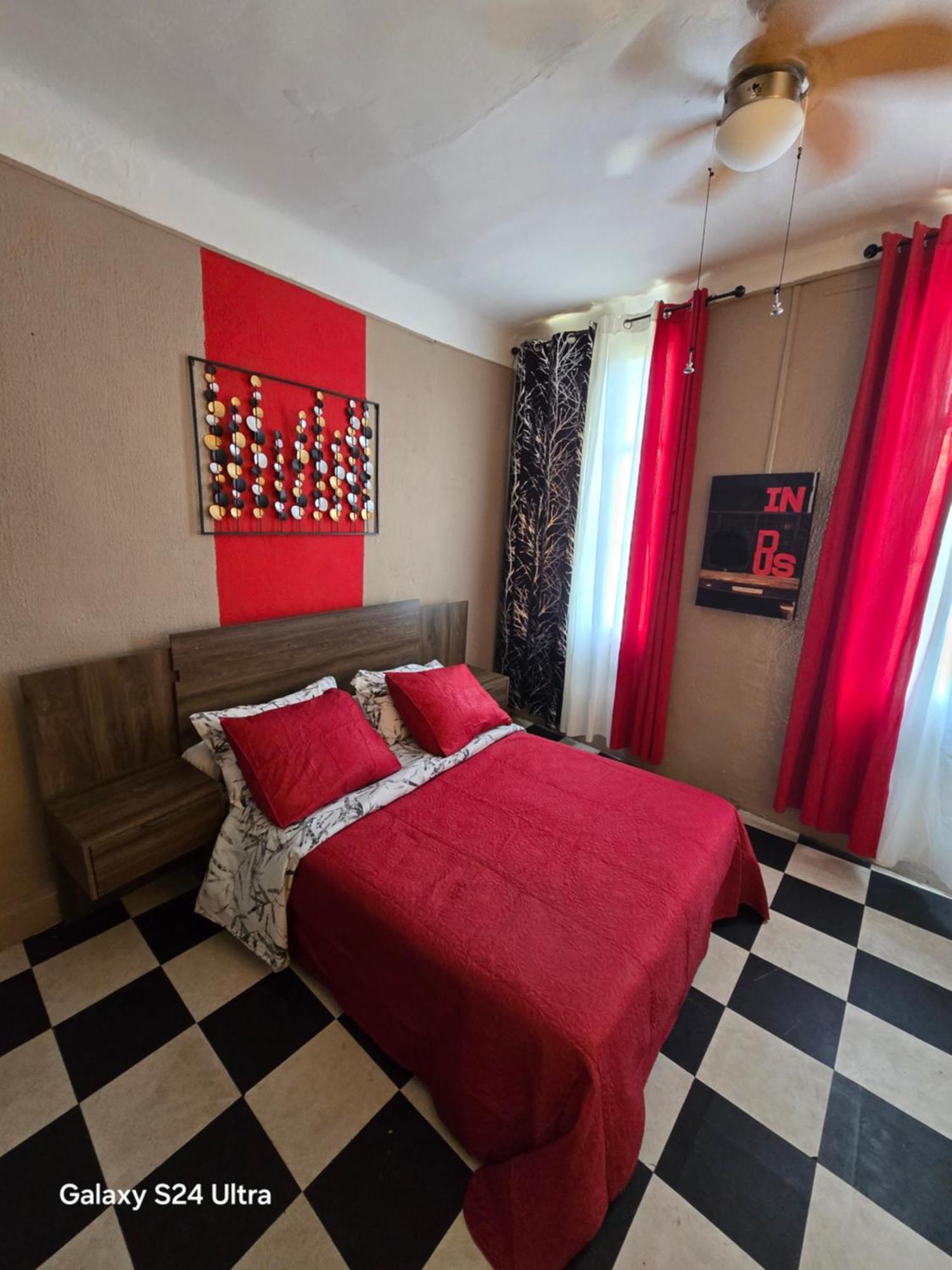 Des Allées 3* Marseille