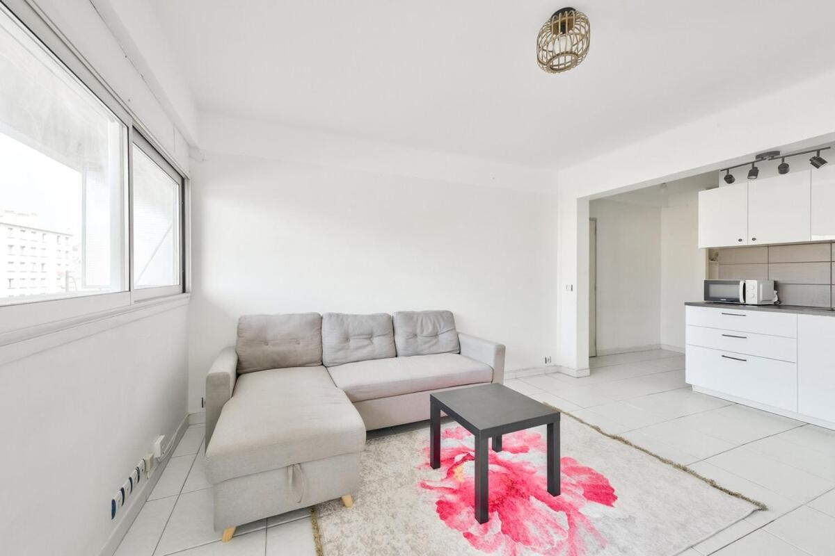 T3 Avec Balcon Proche De La Place Castellane Marseilles