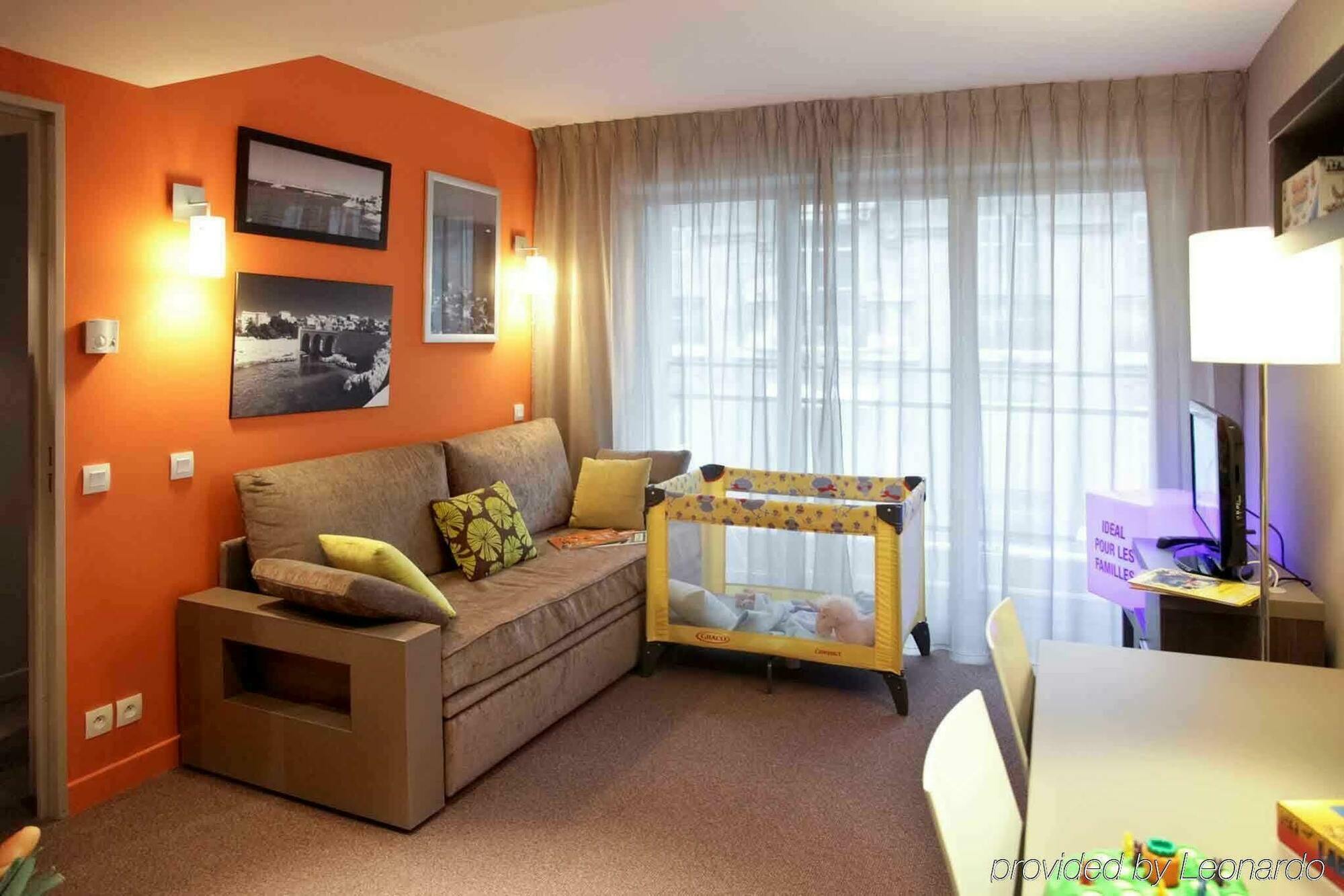 Adagio Vieux Port Aparthotel Marseilles