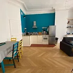 Superbe T2 Haussmannien au coeur de Marseille