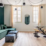 Appartement Neuf, Plein Centre Historique