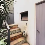 Malmousque Family House