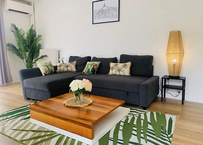 Wonderful Place Near Vieux Port 56M2
