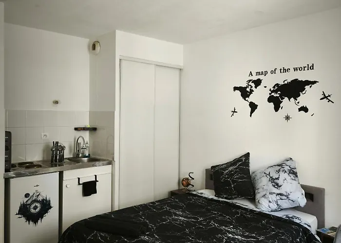 Cozy Apartment In City Center