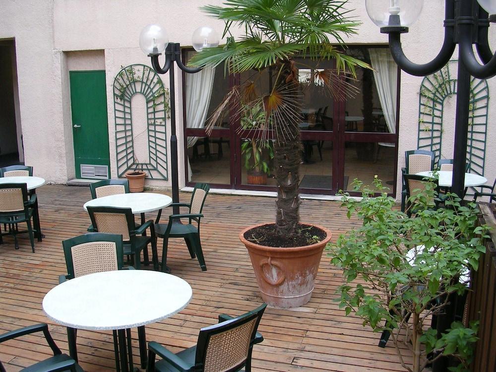 Ibis Centre Prefecture Marseilles
