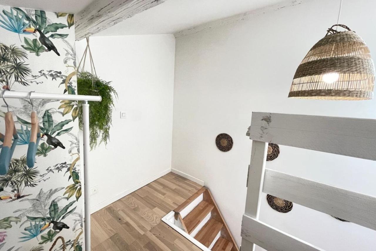 Le Jungle By Anderslocationterrassewifi-netflix Marseille
