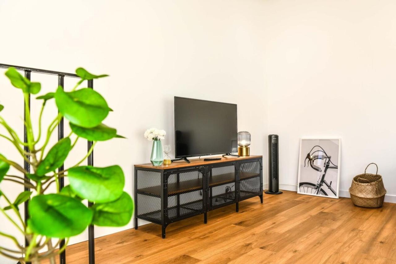 Le Duplex - Terrasse Au Coeur De Panier Apartment *