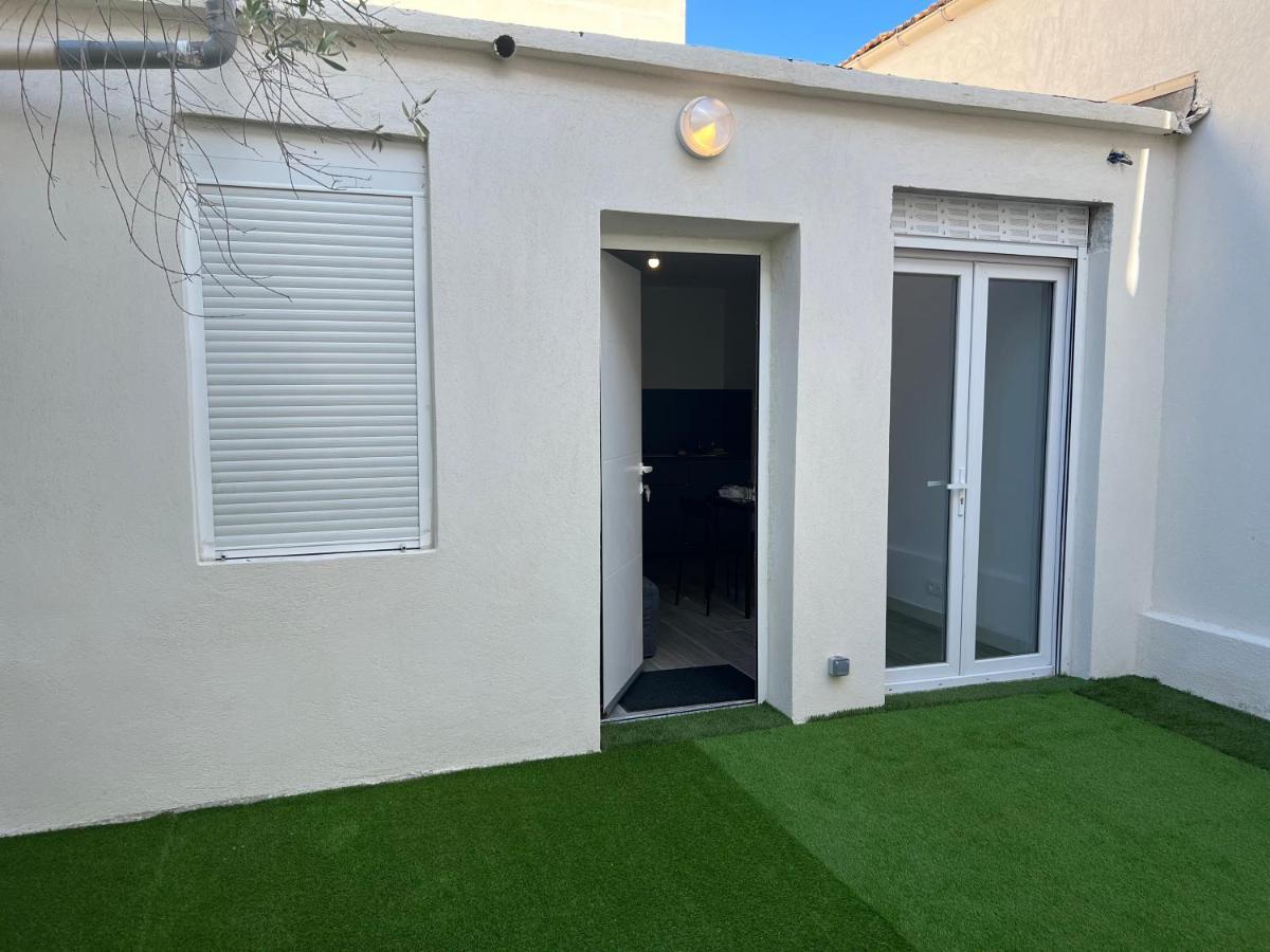Les Jardins Marseillais 1- 4 Personnes - Plages Calanques- Stade Velodrome - Hopital La Timone *