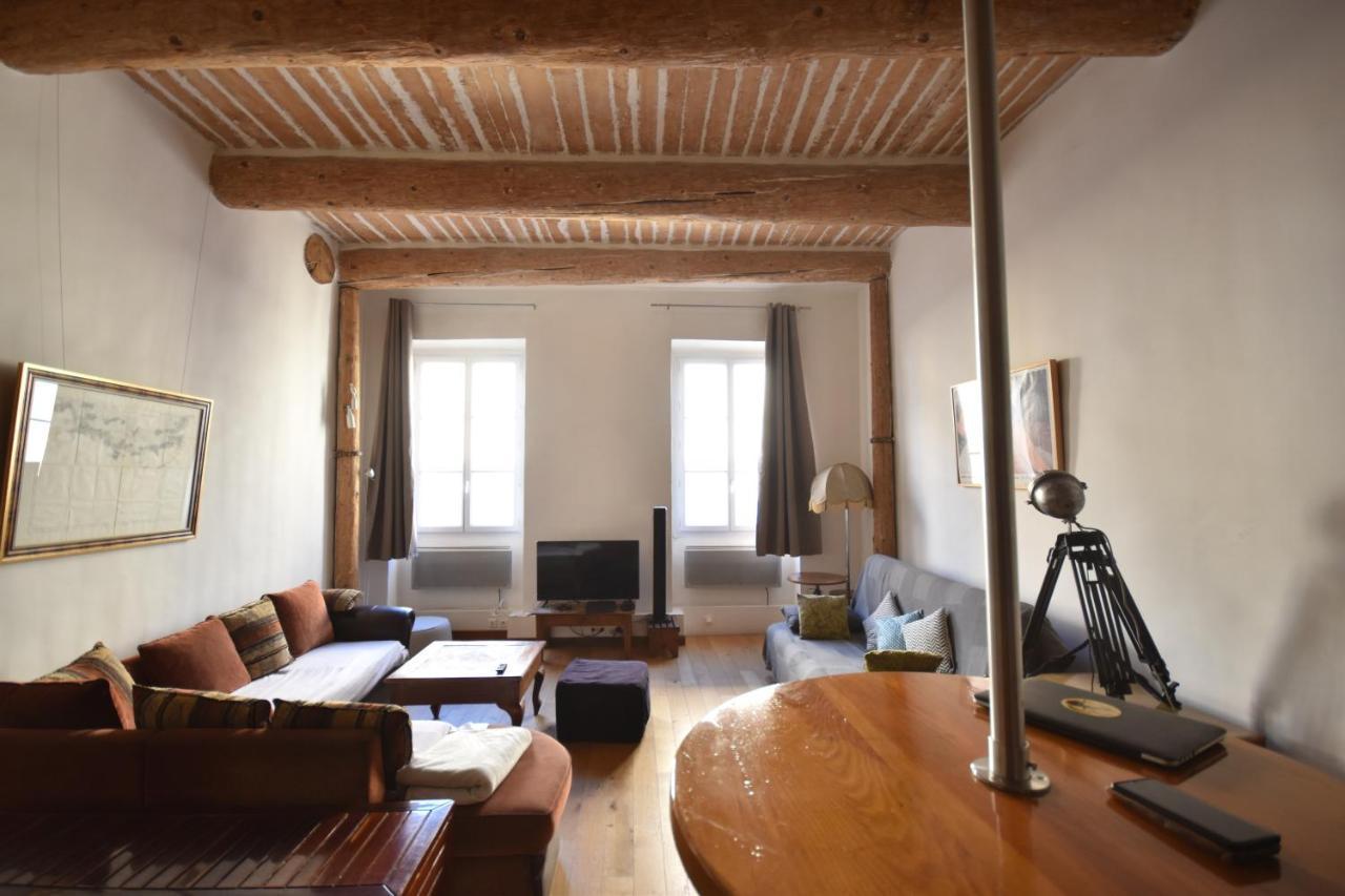 Apartment Les Mats Du Port Marseilles