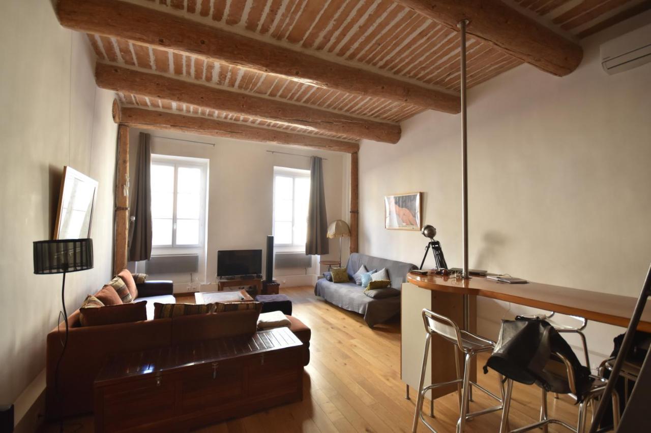 Les Mats Du Port Apartment *