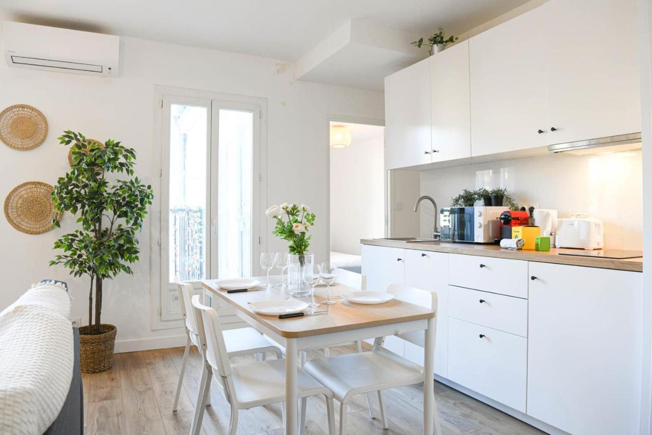 Appart Canebiere Vieux Port 2 Ch Avec Balcon Marseilles