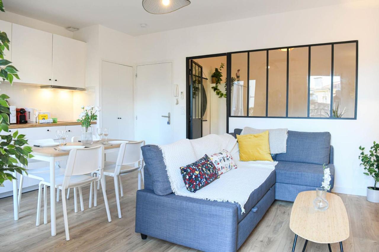 Apartment Appart Canebiere Vieux Port 2 Ch Avec Balcon
