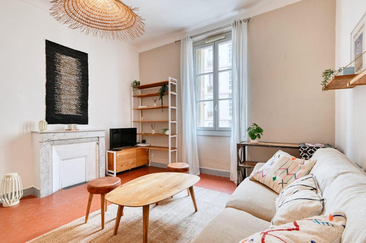 Appartement Cosy Situe A 100m Des Plages Et De La Spendide Corniche *