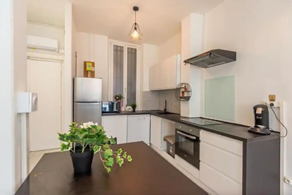 Apartment T2 Lumineux A La Joliette *
