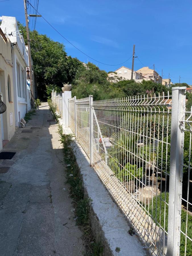 Ferienhaus Au Coeur Du Parc National Du Massif Des Calanques, La Flibuste Des Goudes, Maison 2 Chambres, Climatisee, Jardins, Solarium, Proche Plage, Large Vue Marseilles