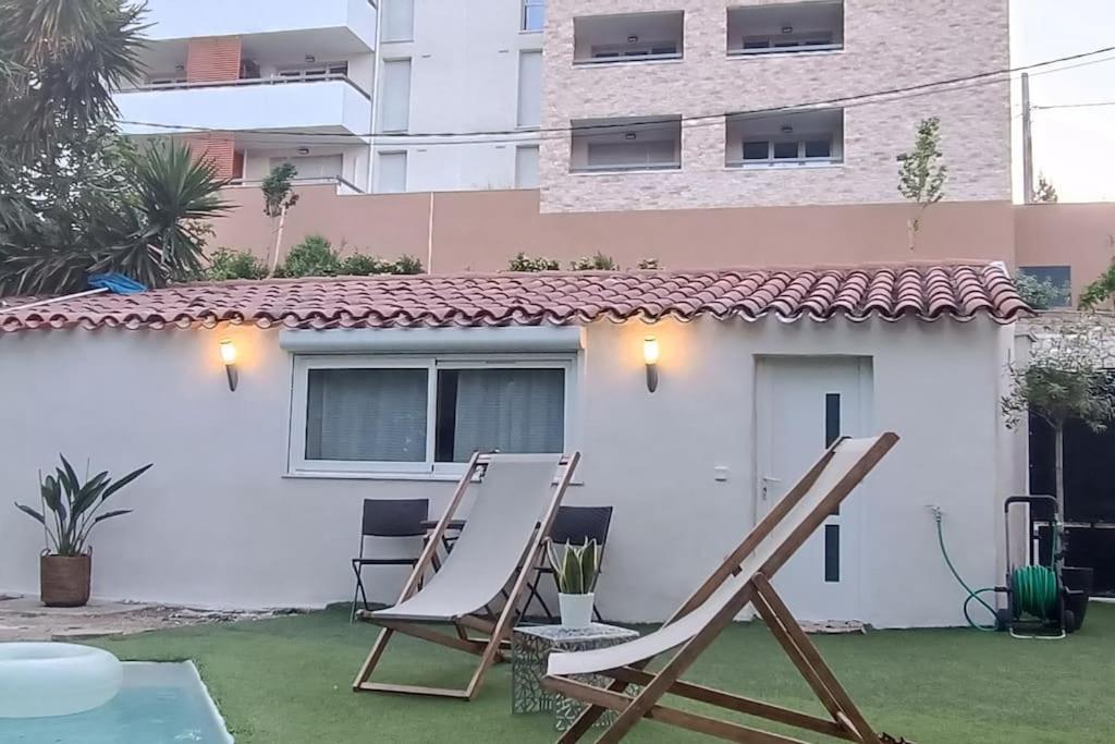 Studio-valentine Climatisee Avec Piscine Chauffee Marseilles