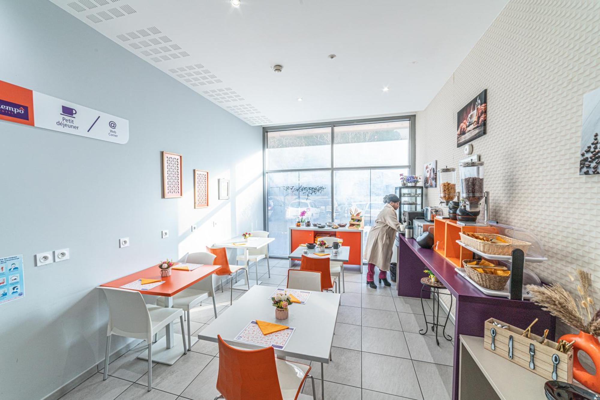 Aparthotel Montempo Centre Euromed 4*