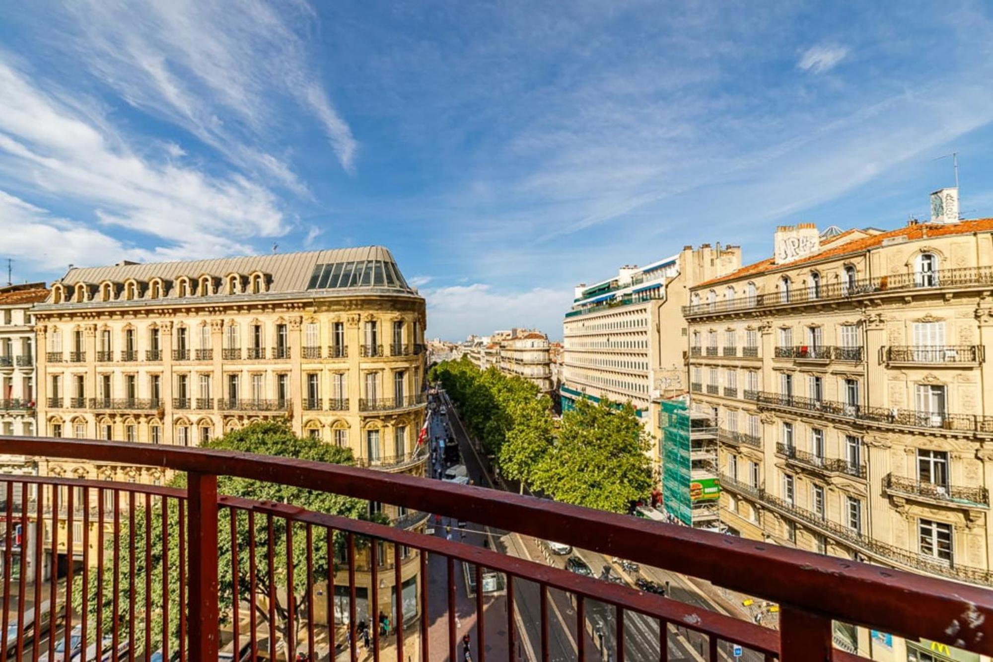 Le Garibaldi - Appart 3 Clim Avec Balcon Appartement