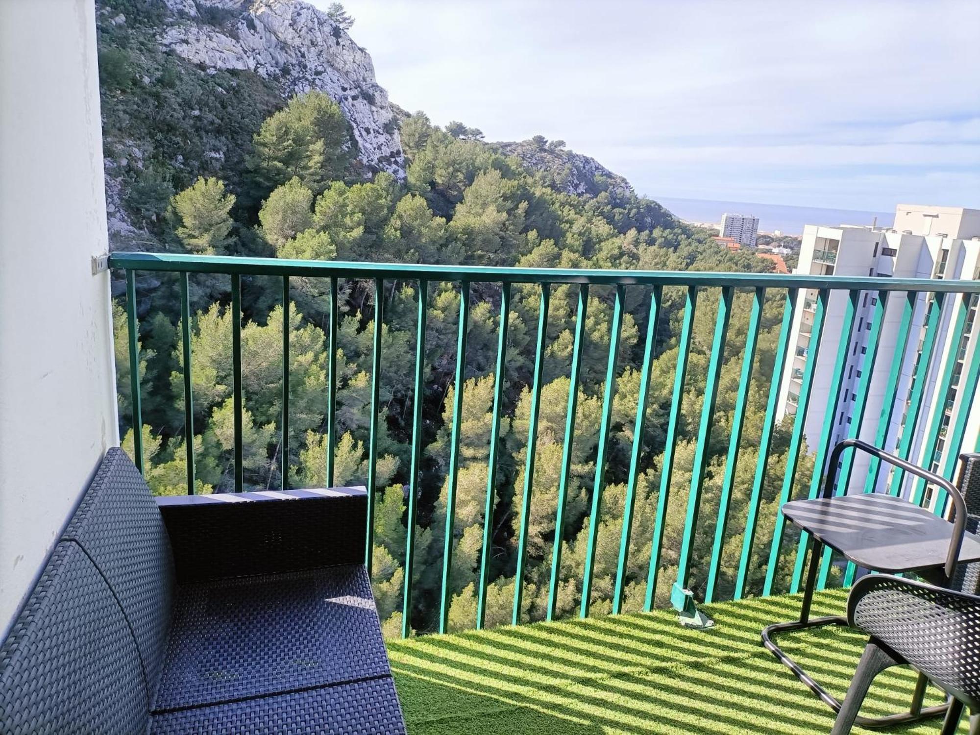 **** Roy D Espagne, Up To 7 People, View In Safe **** Appartement