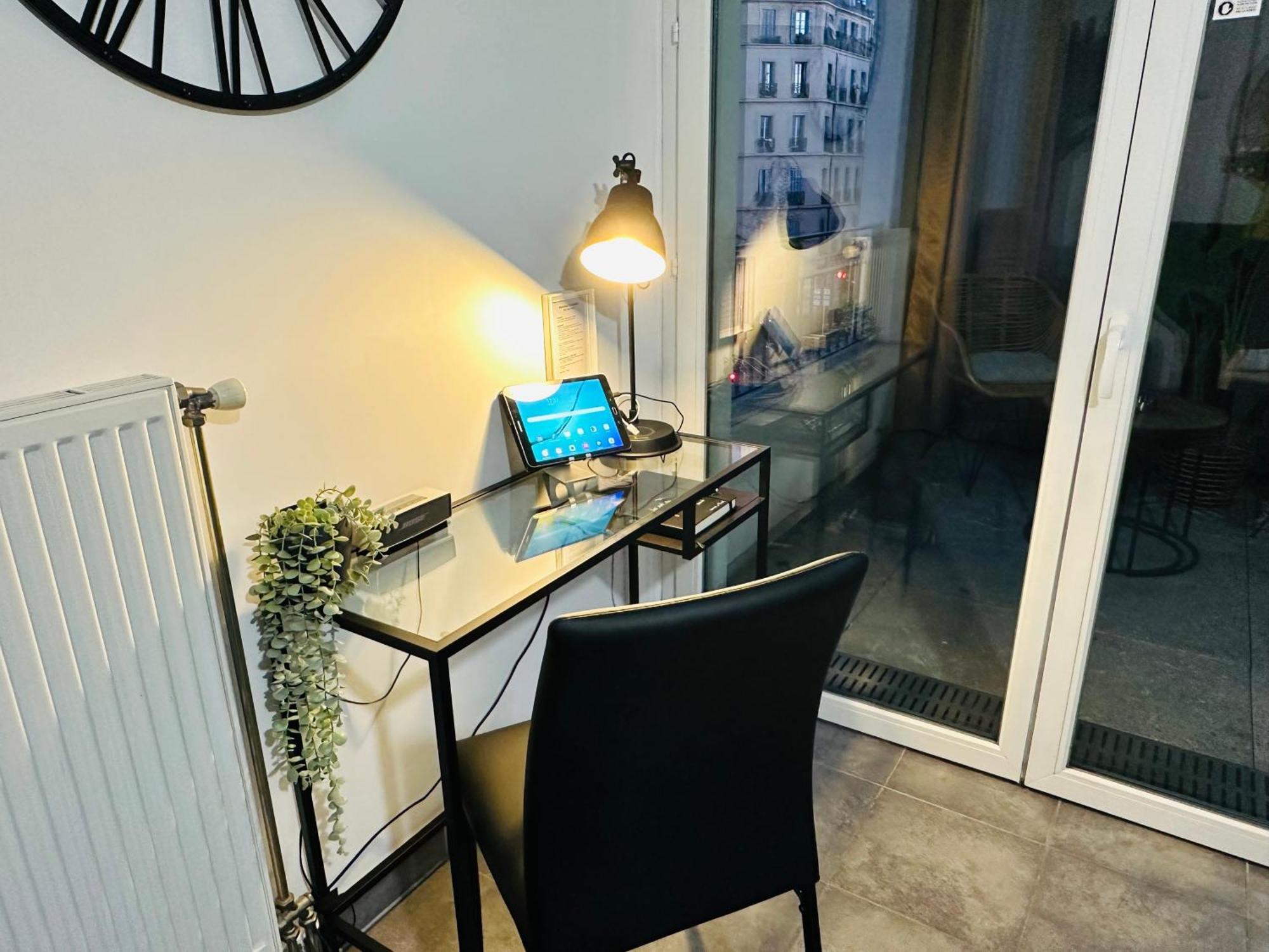 Cosy Flat Joliette, Secured Parking Lot Apartment