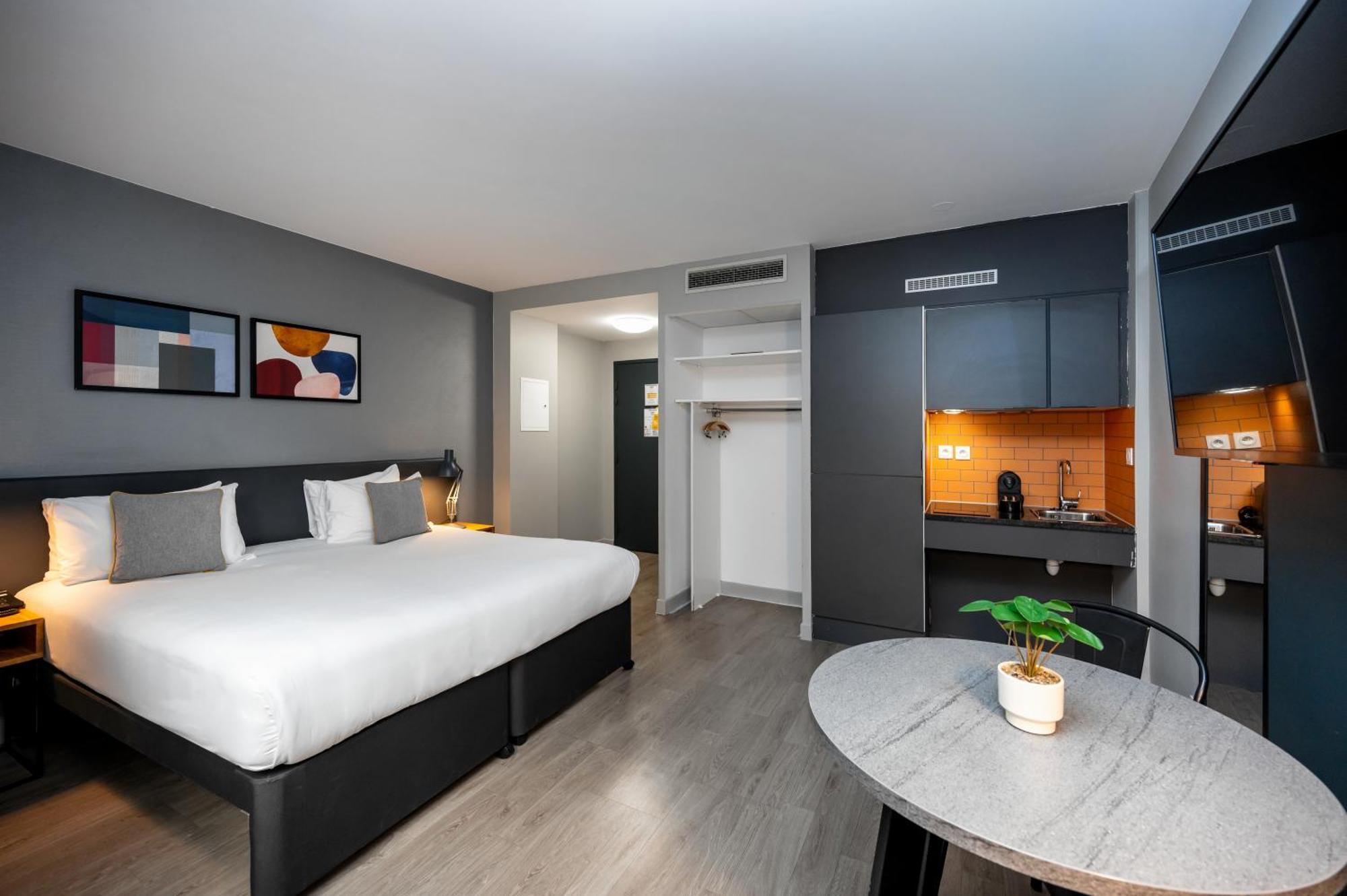 Staycity Centre Vieux Port 3* Marseilles