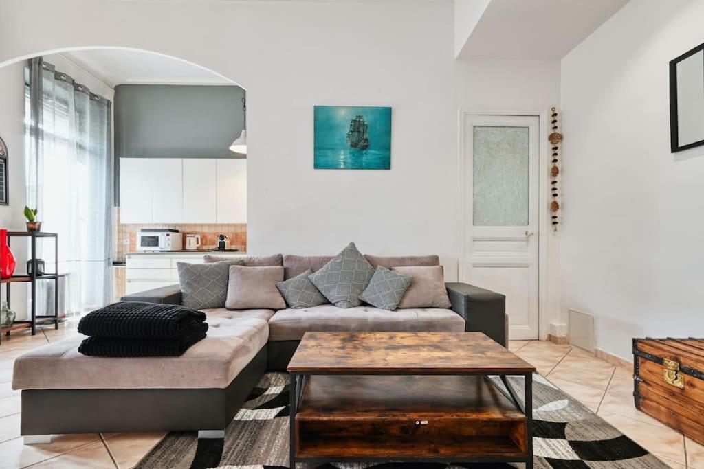 Spacieux Et Elegant A Chave Centre Apartment Marseilles