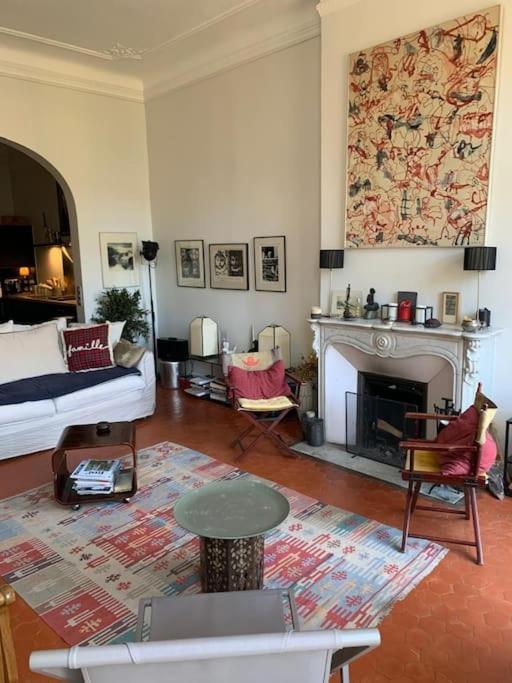 Apartment Coeur Longchamp, Grand Haussmannien Marseilles