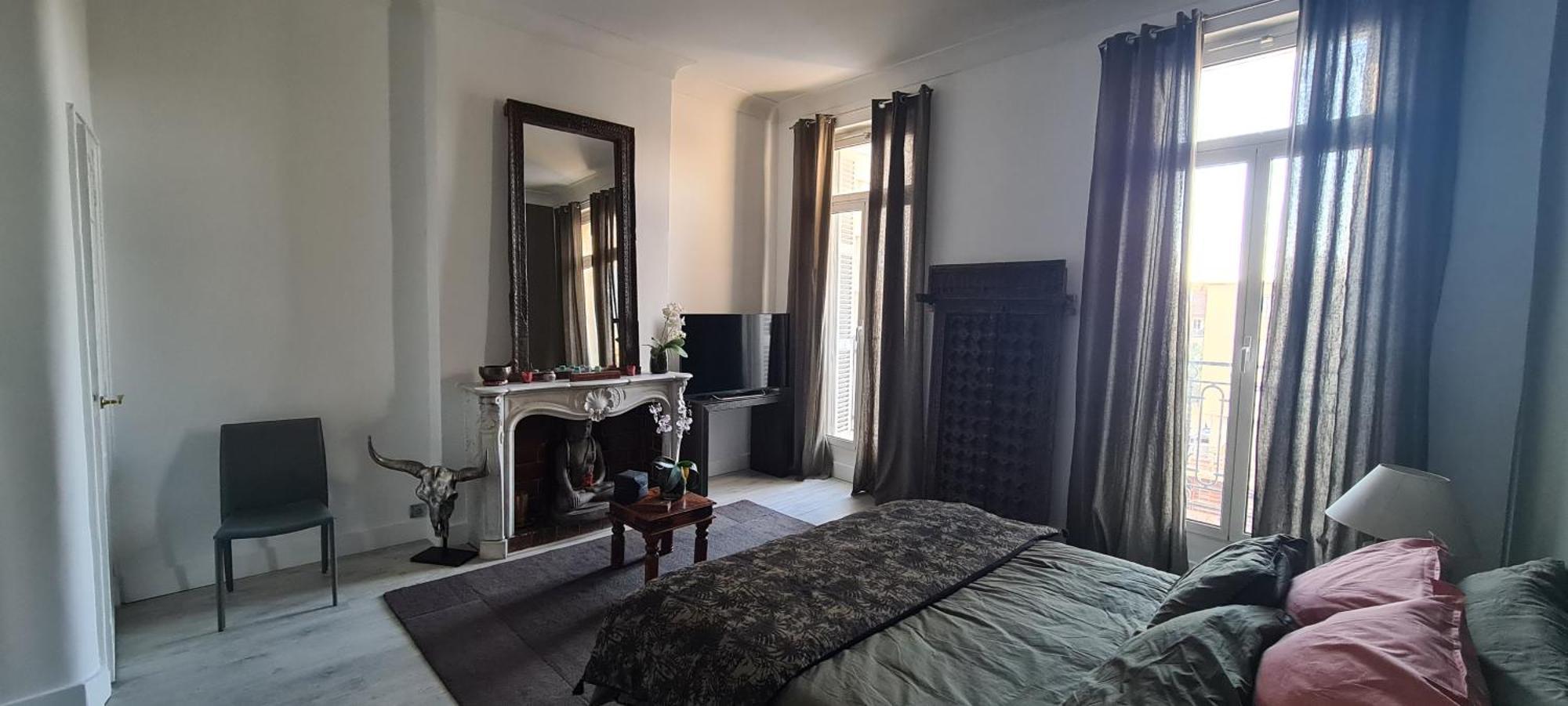 Apartment Le Cocon De Chris - Petit Bijou Au Calme Avec Vue Notre-dame De La Garde Marseille