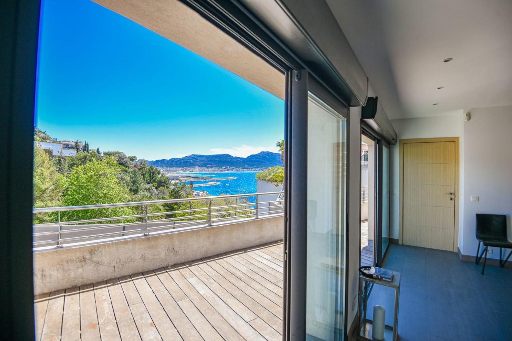 Villa La Kennedy - Vue Mer Avec Piscine Et Parking Marseilles