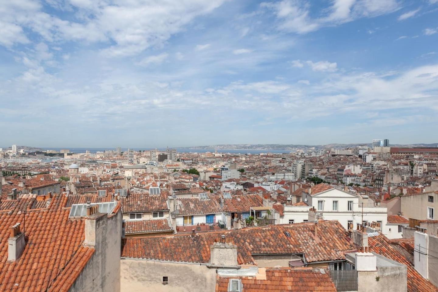 Apartment Loft Terrasse Vue Au Coeur De Marseilles
