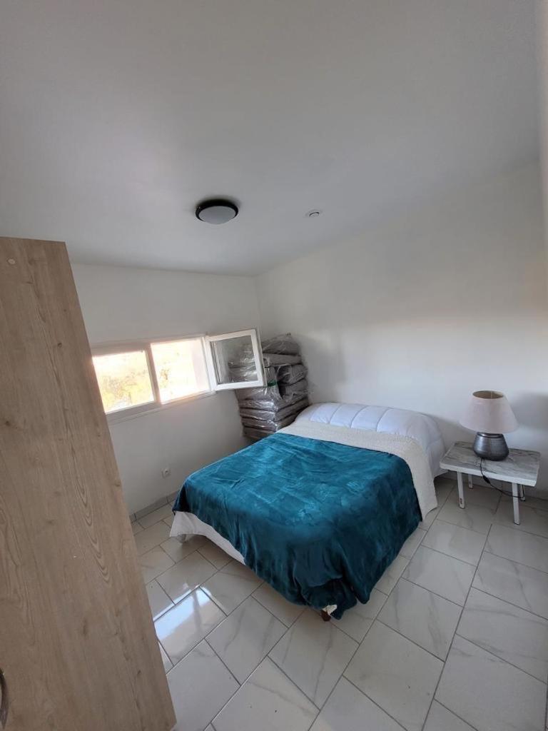 Gasthof Maisonnette Avec Jardin Piscine Non Accessible Marseilles