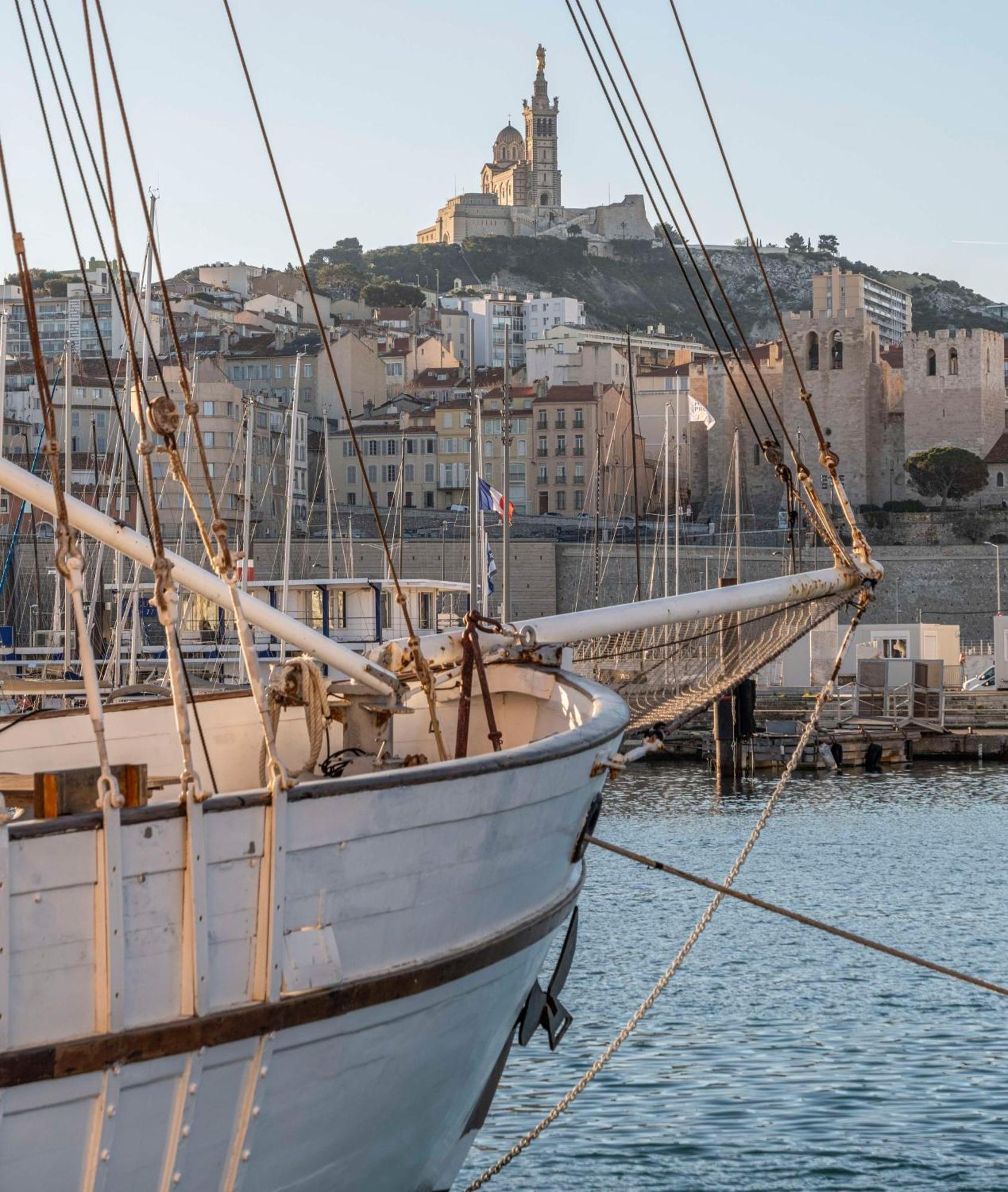 Radisson Blu Vieux Port Hotel 4*