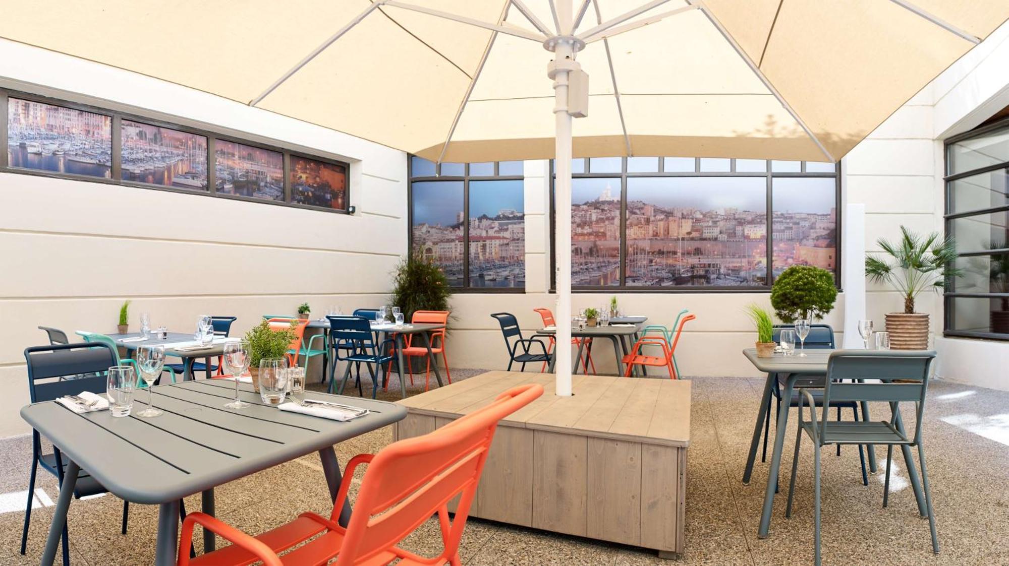 Radisson Blu Vieux Port Hotel 4*