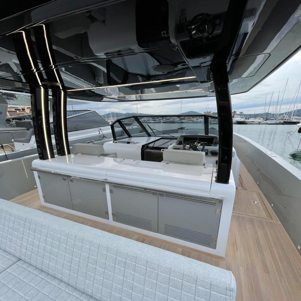 Yacht Med 42 Botel Marseille