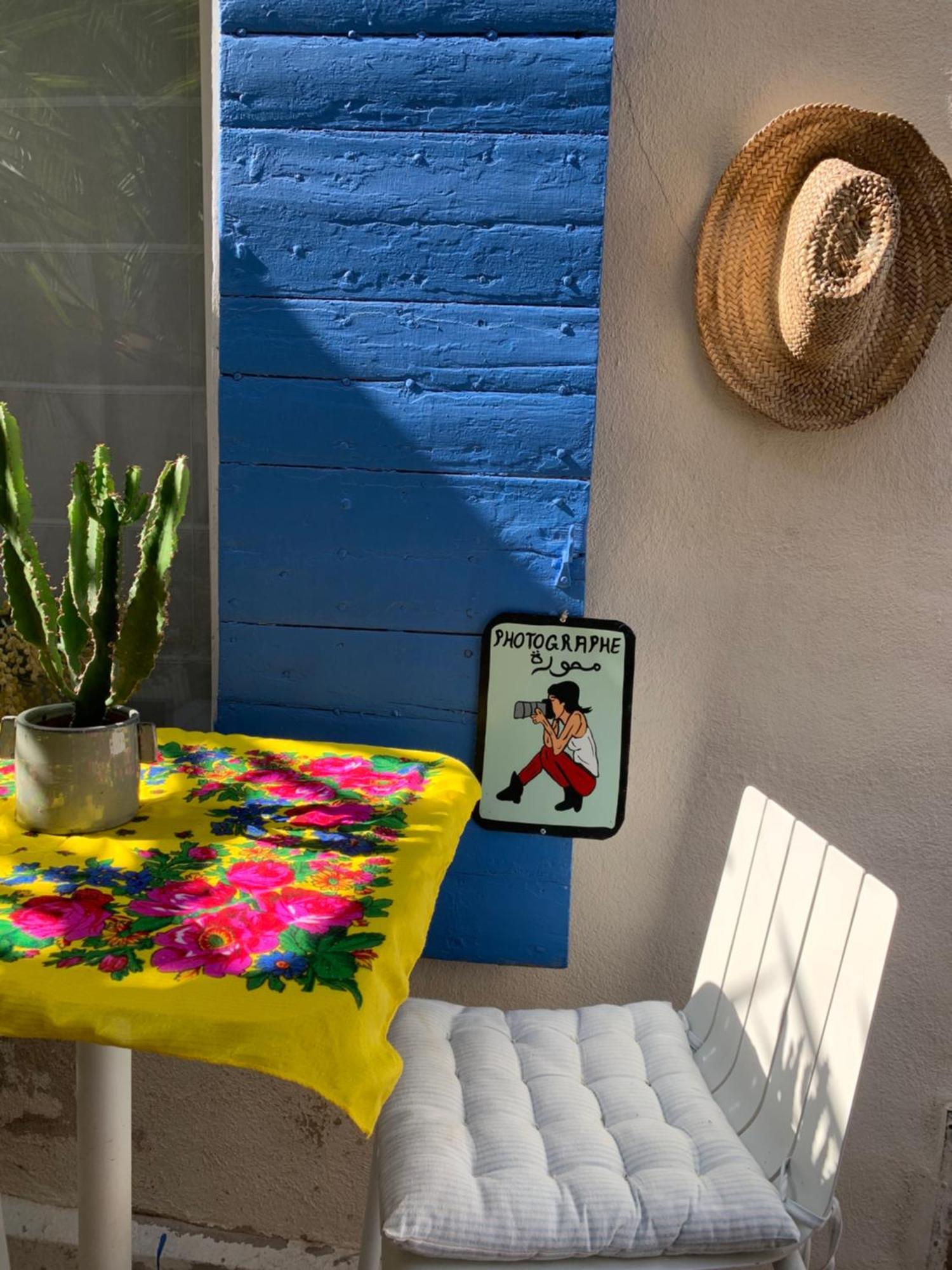 Jolie Studette Avec Patio Style Cabanon Appartement