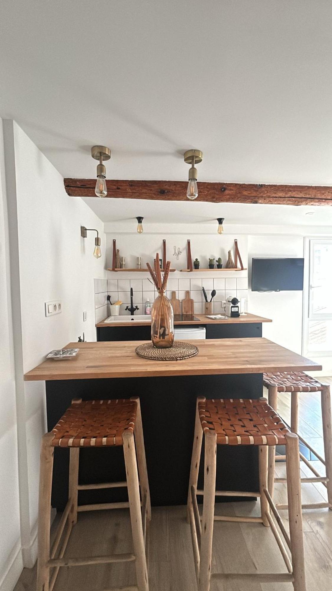 Apartment Place Aux Huiles *
