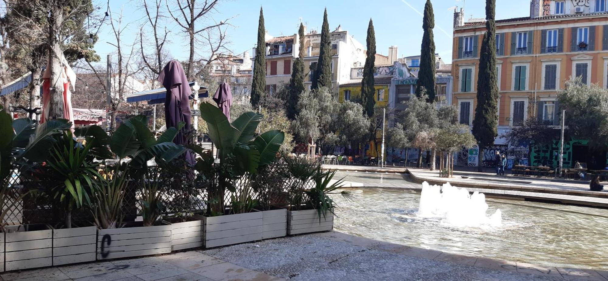 Loft Americain Centre 7 Personnes * Marseilles