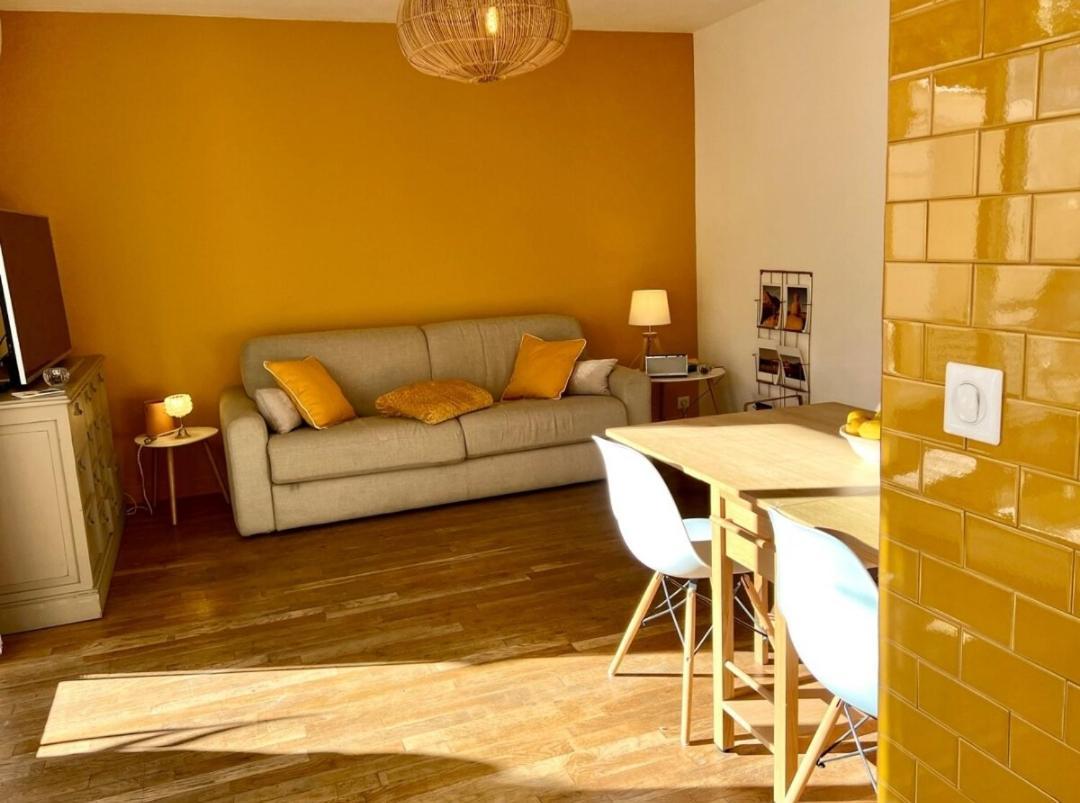 Face A La Avec Grande Terrasse Au Calme Apartment Marseilles